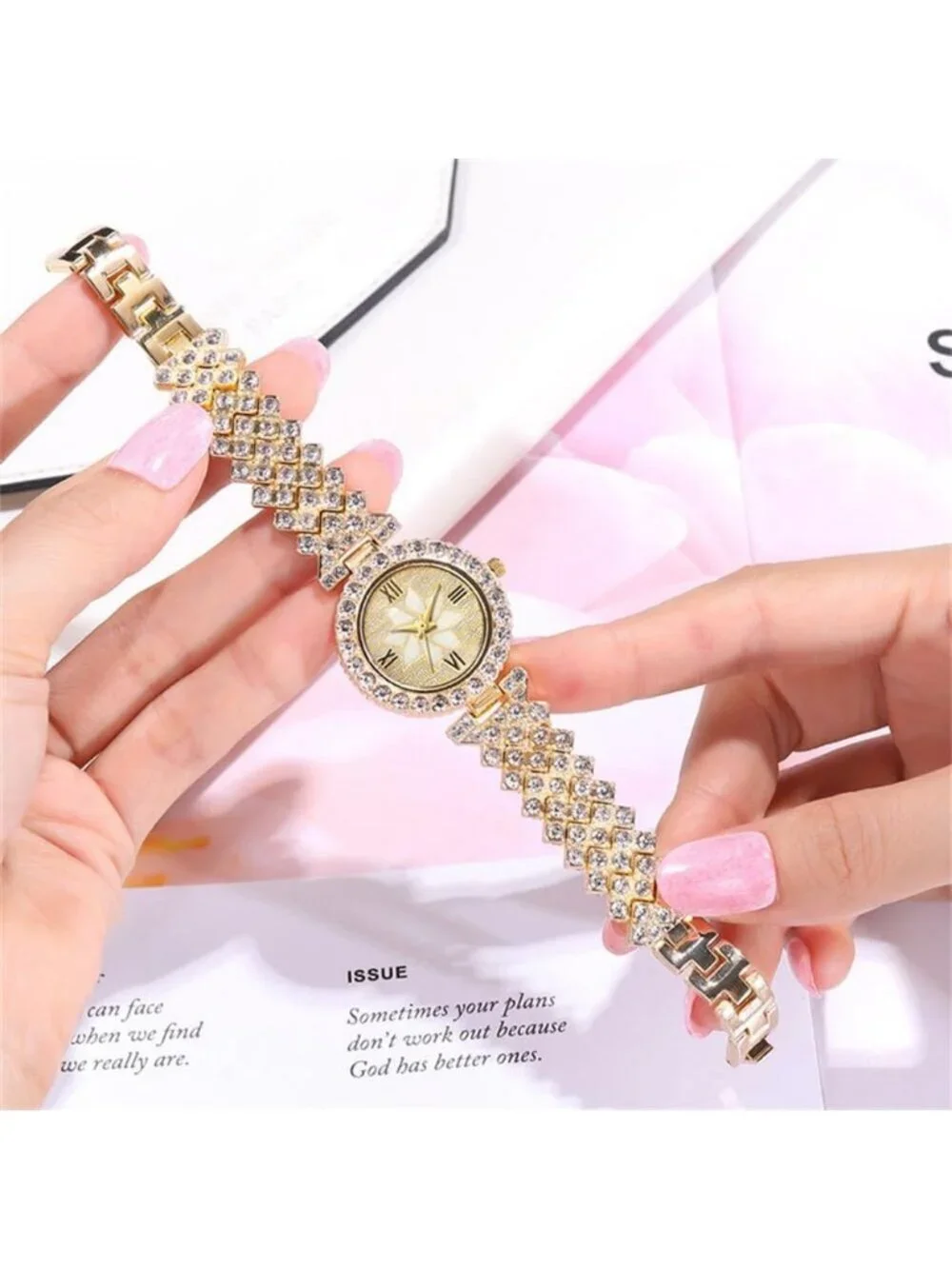 Women's Gold Analog Set Quartz Steel Band Diamonds Bracelets Luxury Wrist Watch